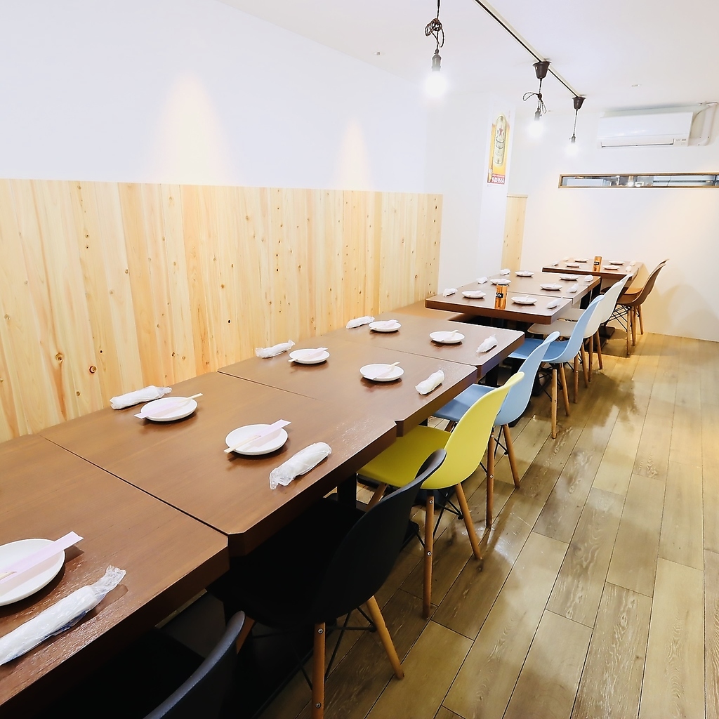 すぐそば！新店舗の2号店は団体様用の貸切個室もご用意。2号店は禁煙なのでおタバコが苦手な方も♪