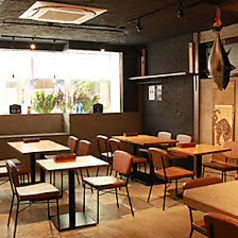 テーブル4名席×3