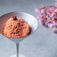 【季節を表現したお料理】季節の表現を楽しめるデザートの写真