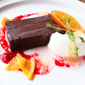 料理メニュー写真&nbsp;濃厚チョコレートテリーヌ