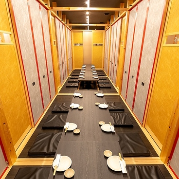 金鯱酒場 きんしゃちさかば 伏見店の雰囲気1