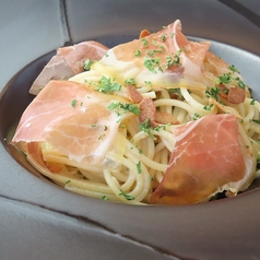 自家製生ハムのペペロンチーノ