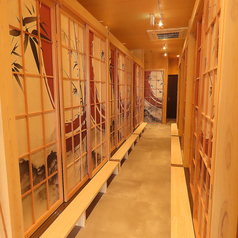 やさい巻き串屋　ブタは真珠　光の森店の雰囲気1