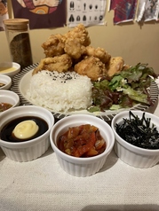 4~8ヶお好きな数でお値段変わらず！からあげプレート