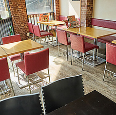 炭火バルの雰囲気2