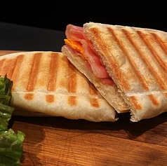 ハムチーズPANINI