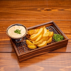 フライドポテト (自家製オーロラソース)