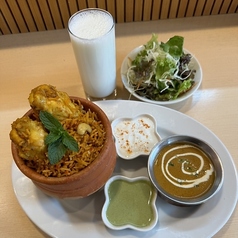 【当店のイチオシ!】カンティプールビリヤニセット 野菜/チキン