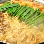 人気の韓国風ピリ辛もつ鍋！1人前1029円。コク旨でやみつきです。