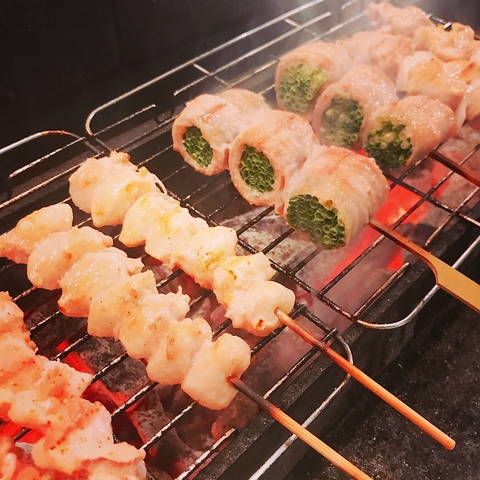 下曽根で話題沸騰。鮮魚と炉端の名店茶茶丸で華やか美食をご堪能ください！