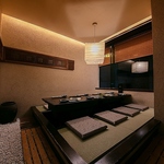 掘り炬燵式のＶＩＰ席です。完全個室で6名様～8名様までご利用頂けます。