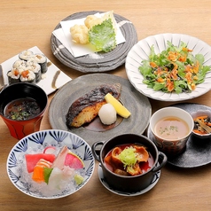 酒 銀シャリ おだし やちよ すすきの店のコース写真