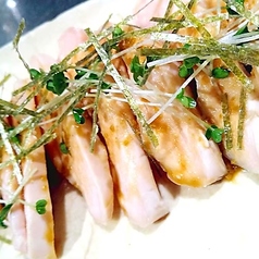 蒸し鶏(わさび醤油)