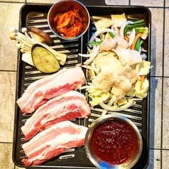 サムギョプサル＋ホルモン炒め