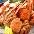 料理メニュー写真 【三大蟹をご賞味あれ】寒い海が育んだ至宝。濃厚な味わいのタラバ、甘くて繊細なズワイ、風味豊かな毛蟹を