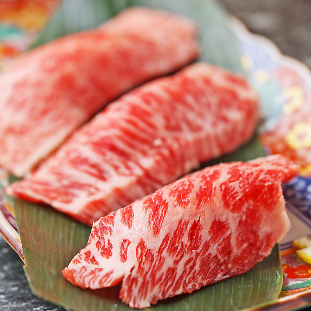 人気の「肉寿司」映え率＆美味しさ100％！