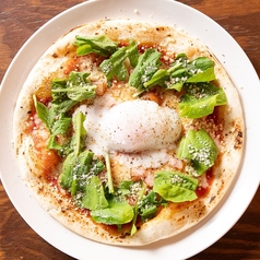 半熟玉子とベーコンのビスマルク