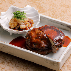 寅王椎茸と牛ハンバーグ