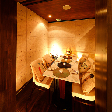 肉バル エルビーノ 池袋店の雰囲気1