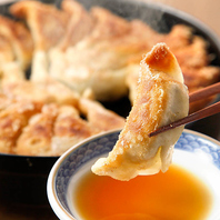 【絶品！鉄鍋餃子】一度食べたら病みつきに！