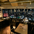 エイス シー オイスターバー 阪急グランドビル店の雰囲気1