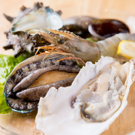 新鮮な海の幸と食べ応え抜群のお肉をご提供致します！