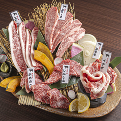 炭火を囲む 焼肉わえんの特集写真