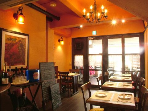 こじんまりとした可愛らしいお店が京橋に。ビストロフレンチを堪能して…。