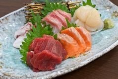 名物料理と厳選銘酒を堪能。個室で愉しむ至福の居酒屋。