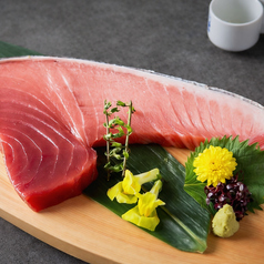 マグロの断面刺し