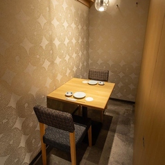 鮨と酒日和 ととうお四条河原町店の特集写真