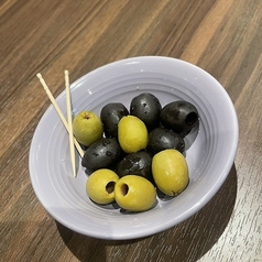 オリーブ盛り合わせ