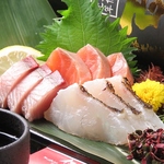 本日おすすめの刺身をご提供♪