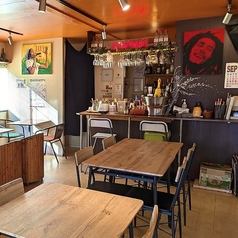 2名席・4名席をゆったり感覚で！