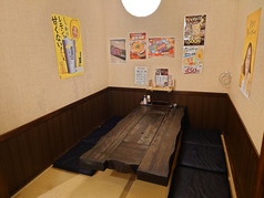 座敷６席　詰めれば８席