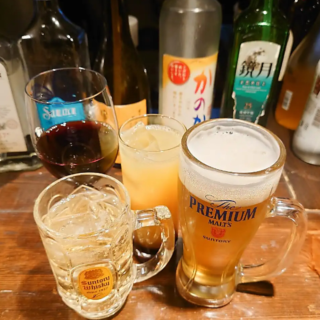 各種宴会コースは全て2時間飲み放題付き！美味しいお料理とお酒を心ゆくまでお楽しみいただけます☆