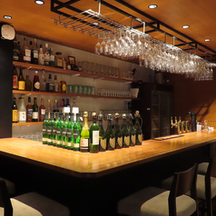 THE OYSTERBAR YUMMY ザ オイスターバー ヤミー 大宮店の雰囲気3