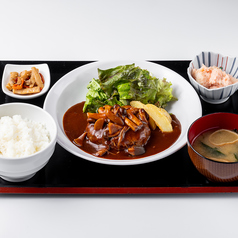 きのことハンバーグのデミグラスソース定食（ご飯/味噌汁/前菜2種付）