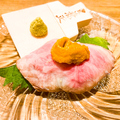 料理メニュー写真 宮崎牛のウニのせ寿司 ＜1貫＞