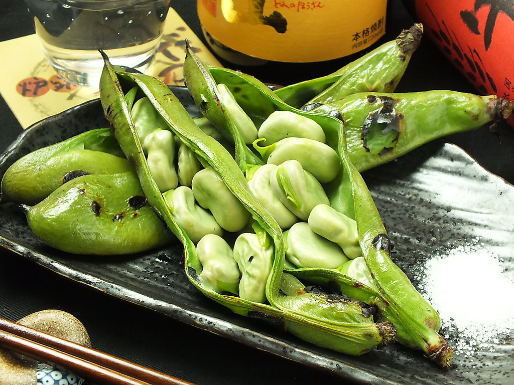 旬の野菜をじっくり焼いて素材の美味しさを引き出します