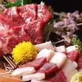 料理メニュー写真 生馬刺し　～タテガミ添え～