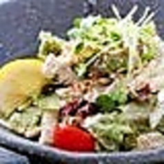 蒸し鶏のゴマドレサラダ