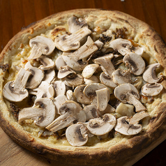 キノコ好きの為のキノコピザ