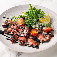 和牛内ハラミの薄切りステーキ ”タリアータ”