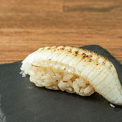 飲める炙りエンガワ 1貫