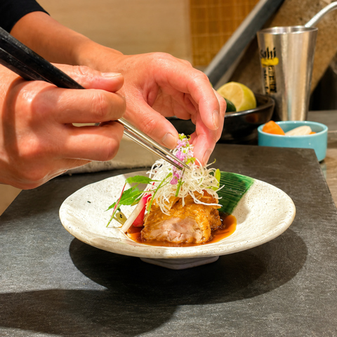 美創作和色を五感で味わうひとときを 。コースでも単品でも美創作和食が堪能できる