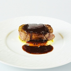 牛フィレ肉のポアレ