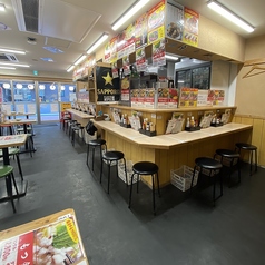 カウンター席ございます。