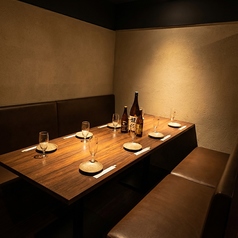 【個室居酒屋】個室空間をお楽しみください♪デートなど誕生日や記念日に大人気！また記念日や誕生日会などにもワンランク上の宴会を演出♪3時間飲み放題＆リーズナブルなコースから贅沢な豪華コースもご用意しております！◇新橋 個室 居酒屋◇