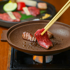 熟成牛タン陶板焼き